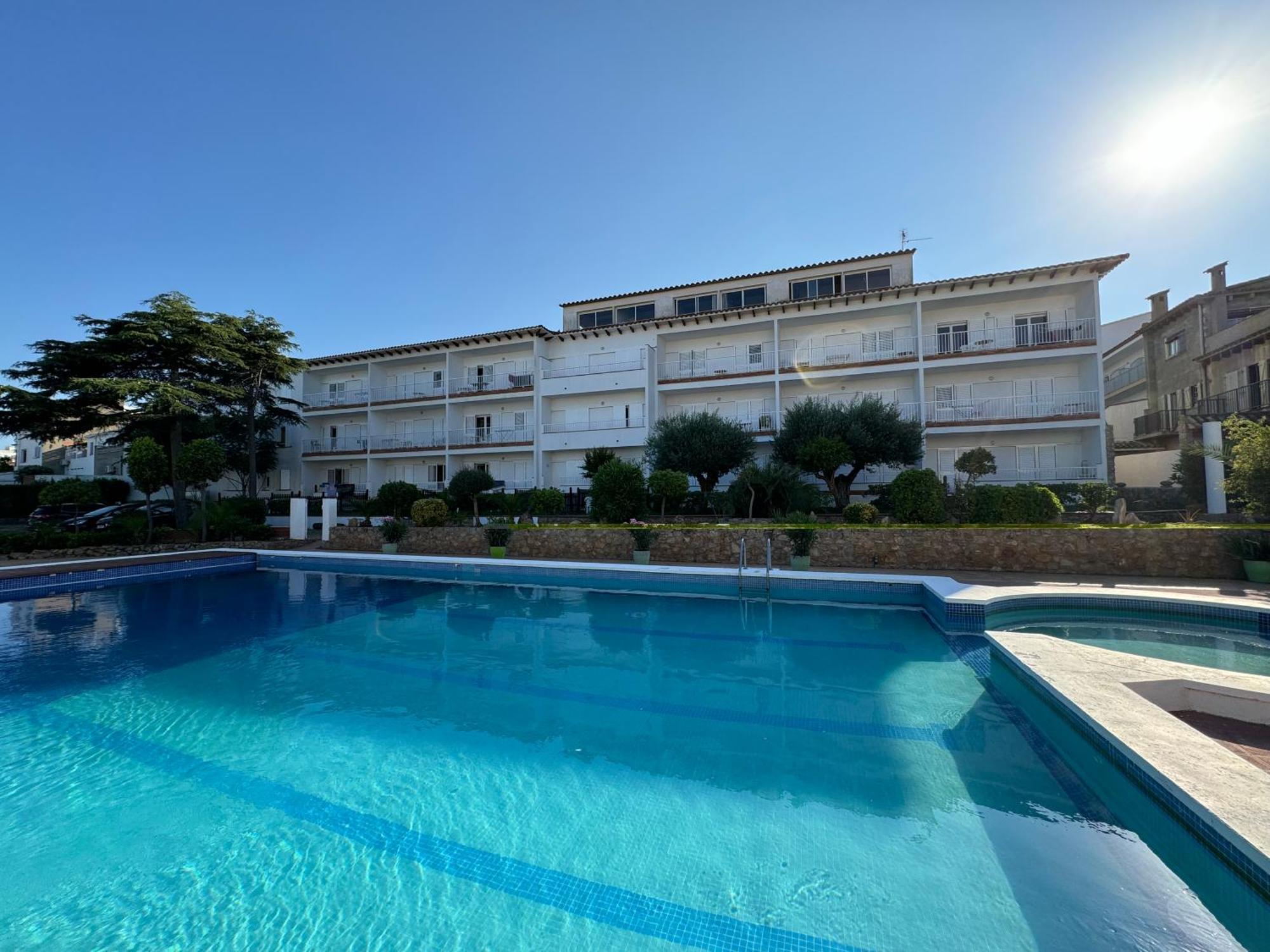 Rvapartaments Escala Brava L'Escala Exterior photo